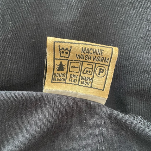 Black and Pink Abaya - Picture 9 of 9